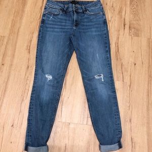 Jeans size 6 cropped